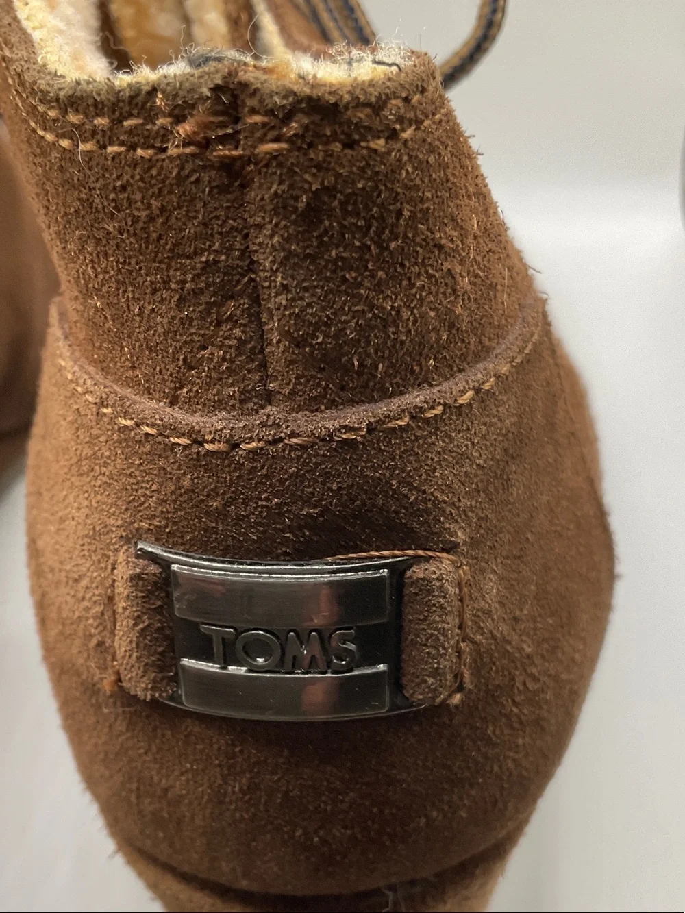 Toms Brown like new Suede Lace-Up Shearling Ankle Booties, size 8.5